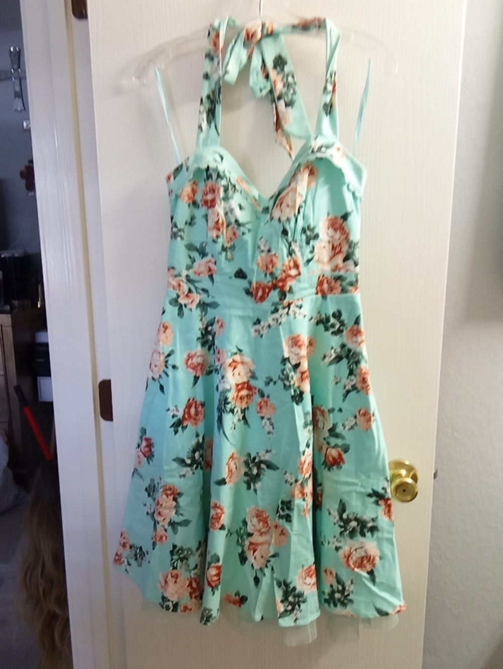 Hot Topic Mint Green Top with Black Brand Tag